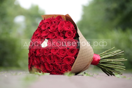 Букет красных роз "Для единственной"